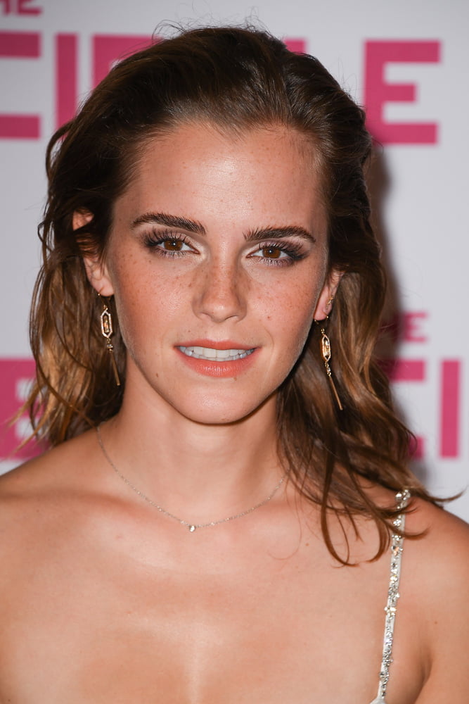 cg2yWIbO Emma Watson 1 88.jpg
